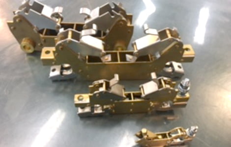 硝子保持器各種（一貫生産）